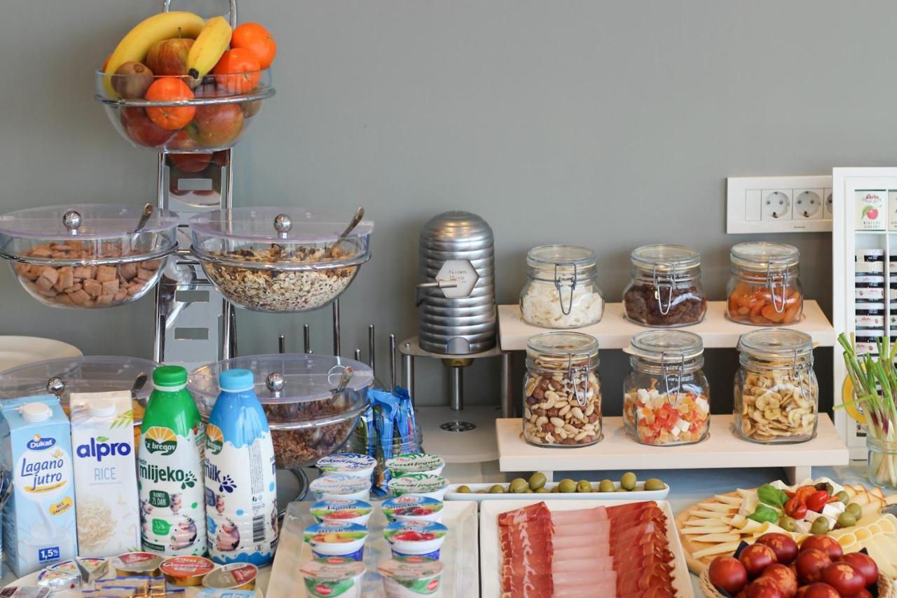 Pansion Leggero Bed & Breakfast Krk Town Eksteriør bilde